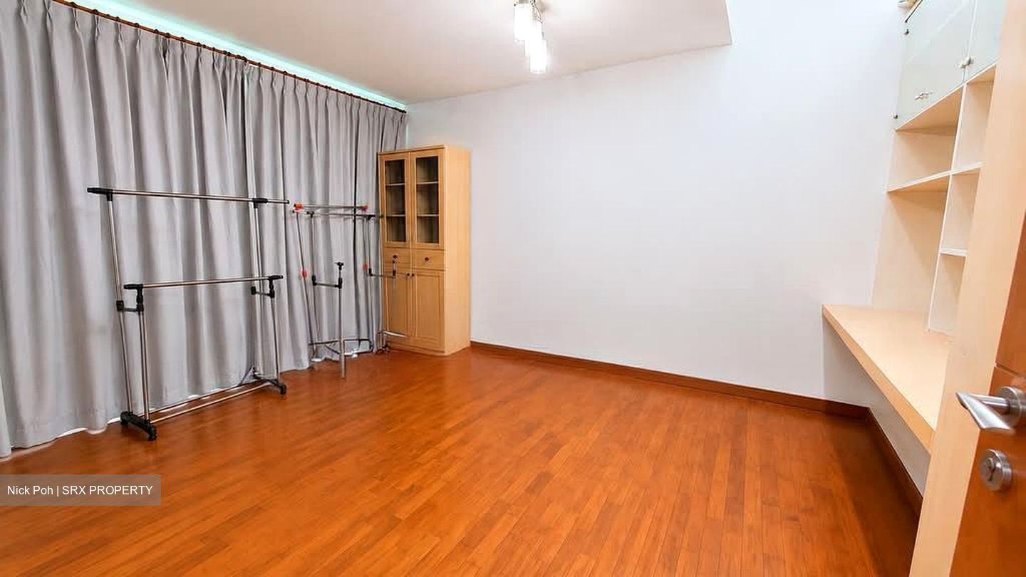 Serangoon Garden Estate (D19), Terrace #581875751
